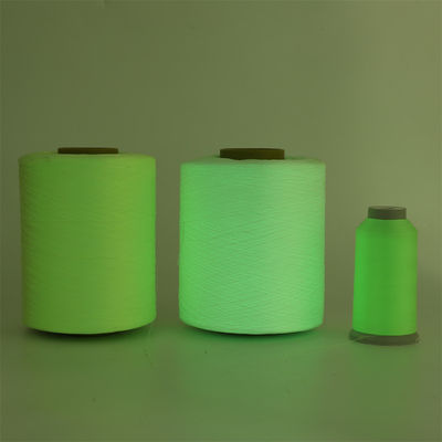 OEM 450D Glow Dark Yarn Inverno Glow Yarn 8 ore Tempo di lucentezza