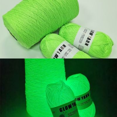 Filtro di cucitura Filato luminoso 150D Glow In The Dark Wool Filato