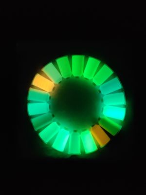 900D 5000m Glow In The Dark Filato acrilico a filo luminoso